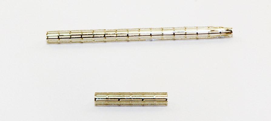 Palmaz stent P154 without articulation (down) / Palmaz stent 394 (up)