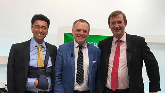 The new rotational atherectomy system for treating undilatable coronary lesions